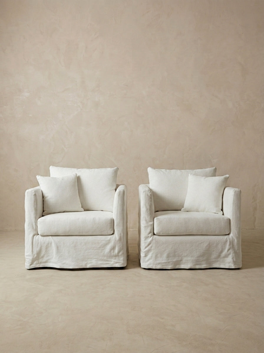 Sillón Senja en lino blanco, vista frontal, AC Proyecta